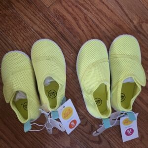 Sun Squad Kids Water Shoes - Vibrant Yellow